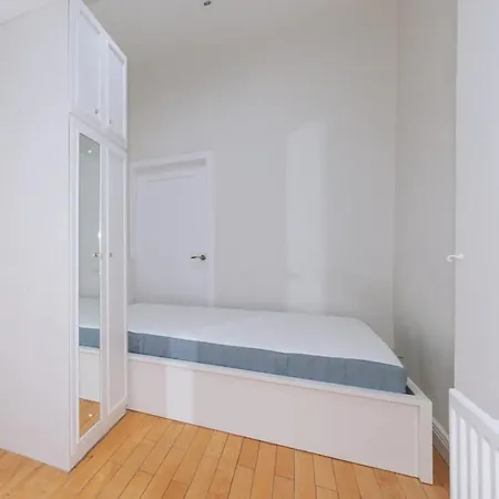 펜션 Central & Snug 1bd House - Portobello