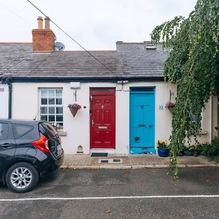 Central & Snug 1bd House - Portobello 더블린
