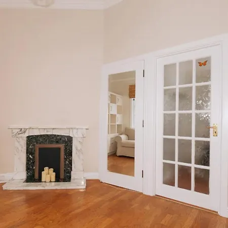 Central & Snug 1bd House - Portobello 펜션 더블린